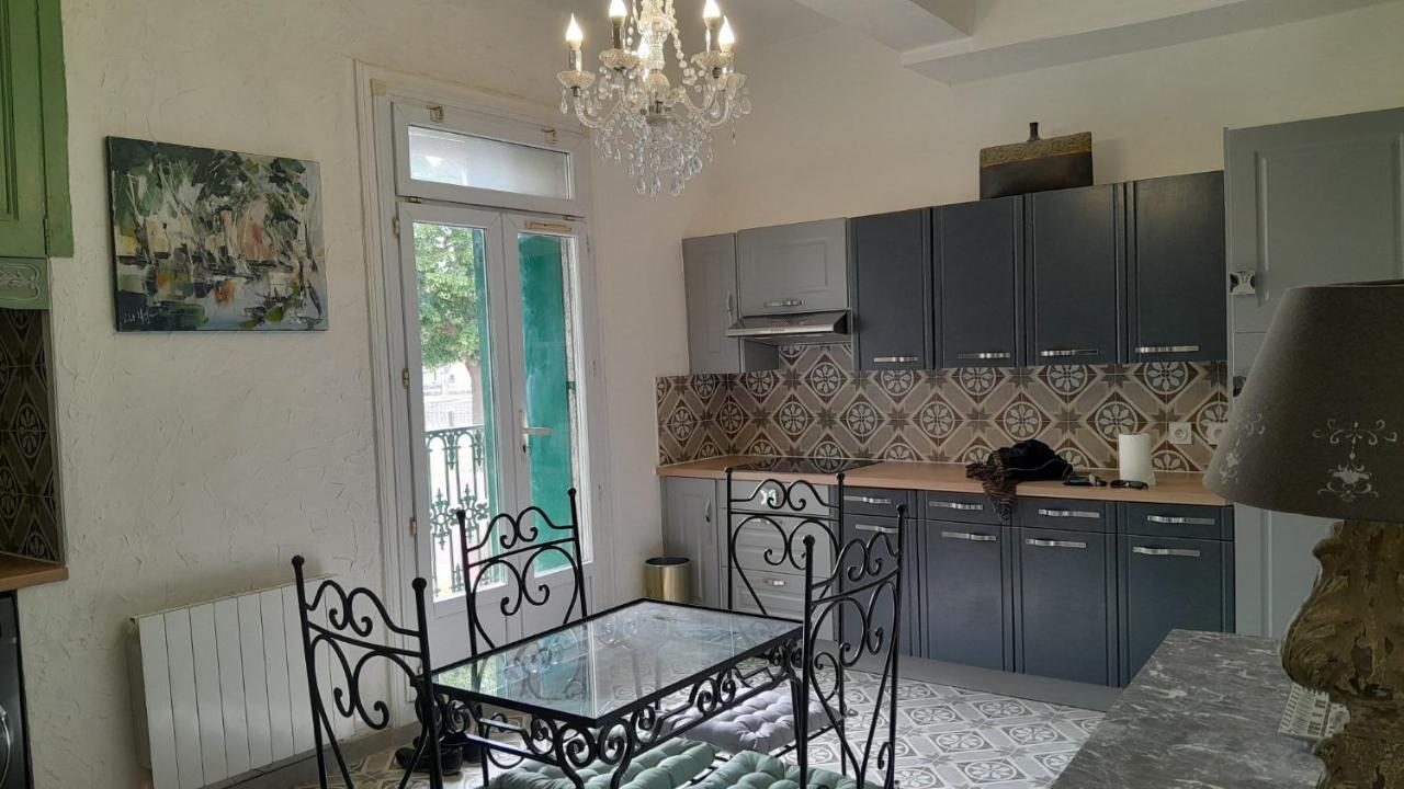 Appartement Authentique Au Bord Du Fleuve Herault Агд Екстер'єр фото